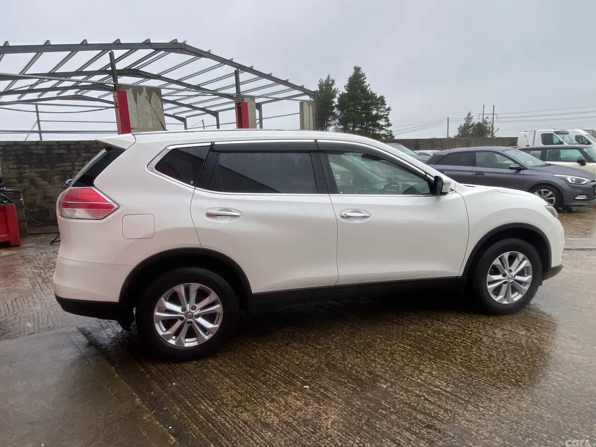 Nissan X-Trail SUV, Diesel, 2015, White