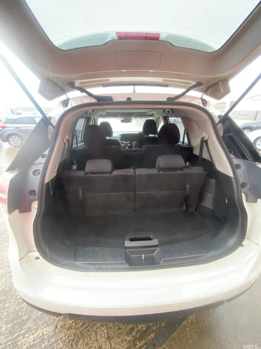 Nissan X-Trail SUV, Diesel, 2015, White