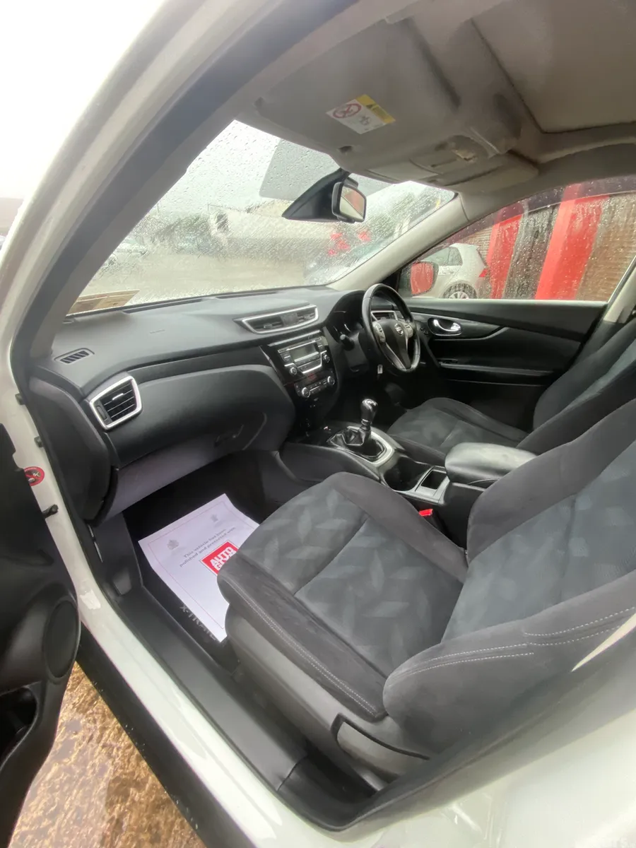 Nissan X-Trail SUV, Diesel, 2015, White