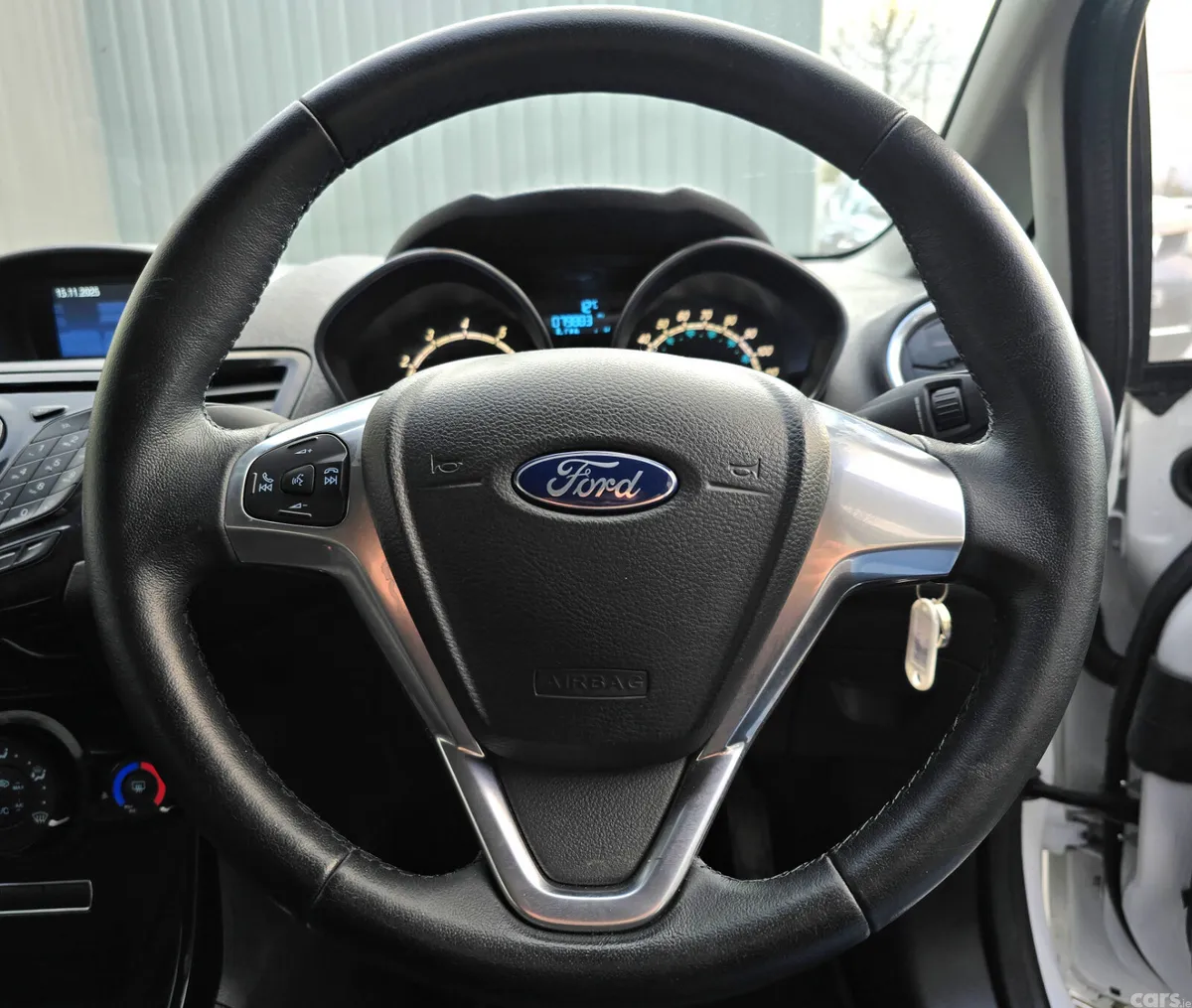 Ford Fiesta Hatchback, Petrol, 2016, White