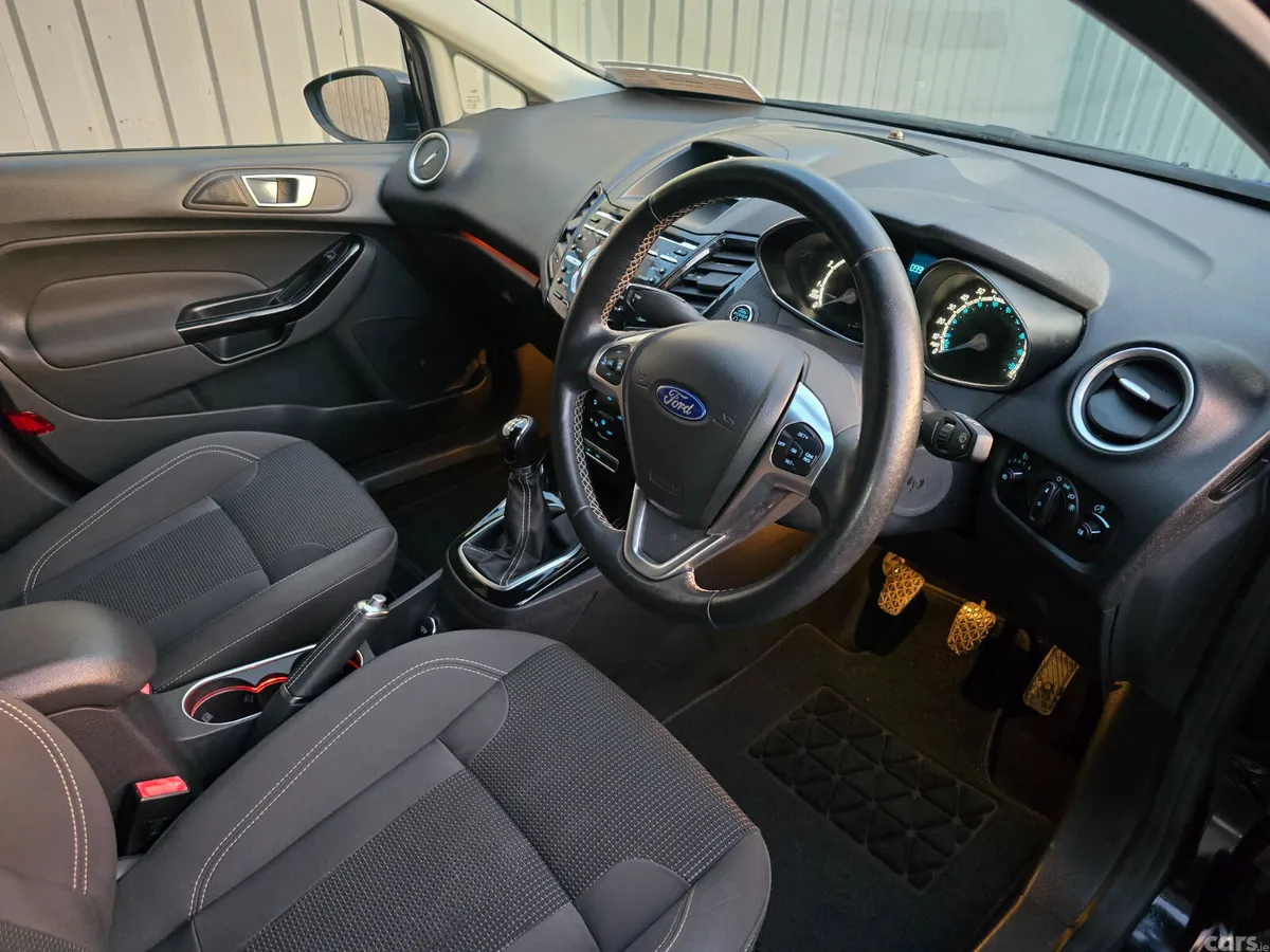 2015 Ford Fiesta 99k mi TITANIUM  1.0, Clare