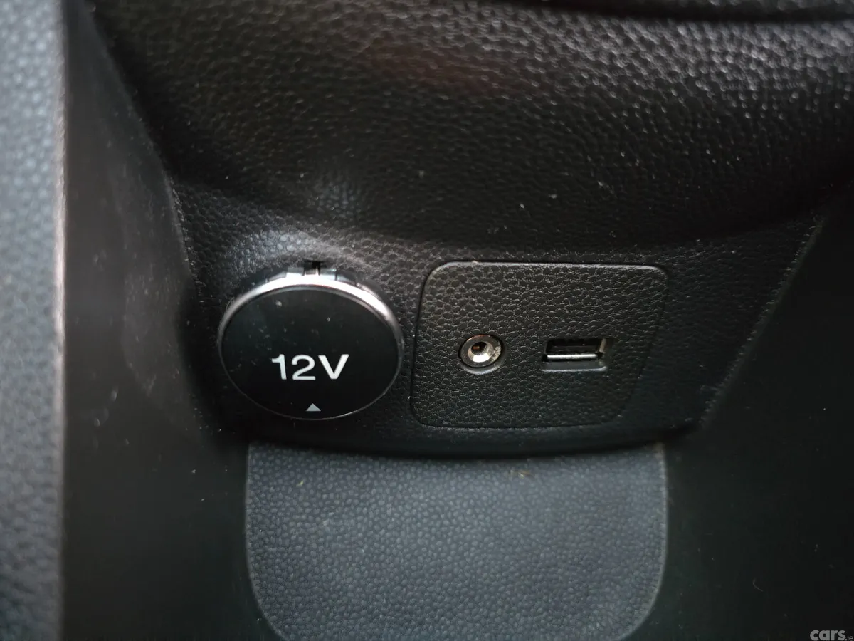 2015 Ford Fiesta 99k mi TITANIUM  1.0, Clare