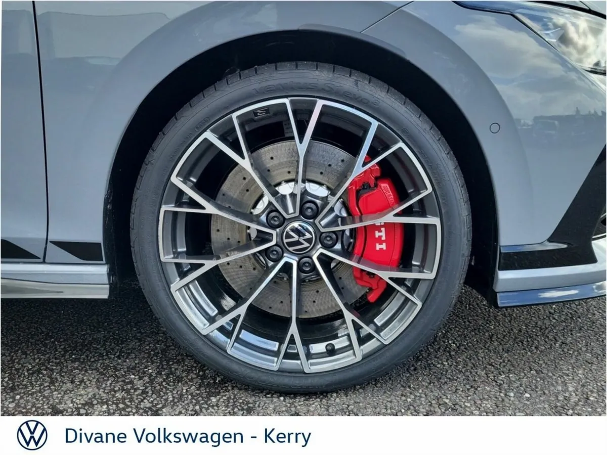 Volkswagen Golf Hatchback, Petrol, 2027, Grey