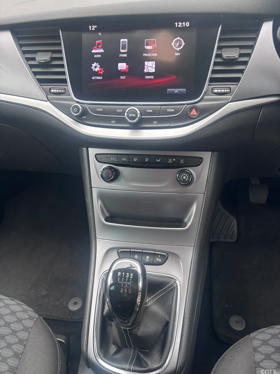 Hyundai i40 Saloon, Diesel, 2015, Blue