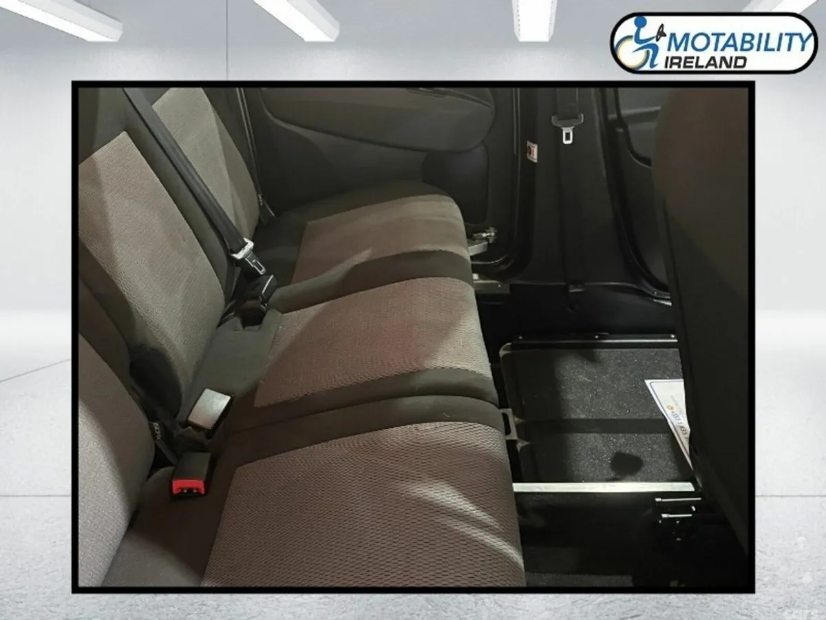Fiat Doblo MPV, Petrol, 2020, Grey