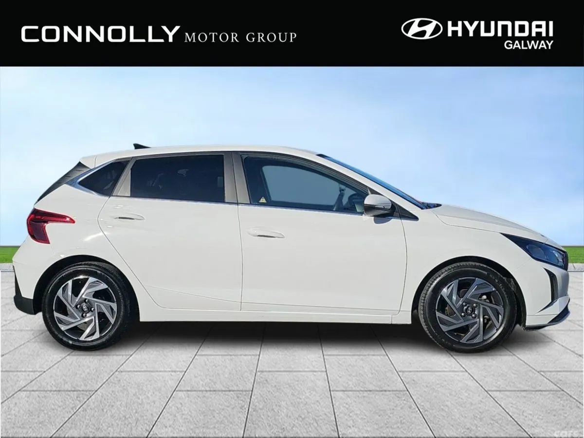 Hyundai i20 Hatchback, Petrol, 2026, White