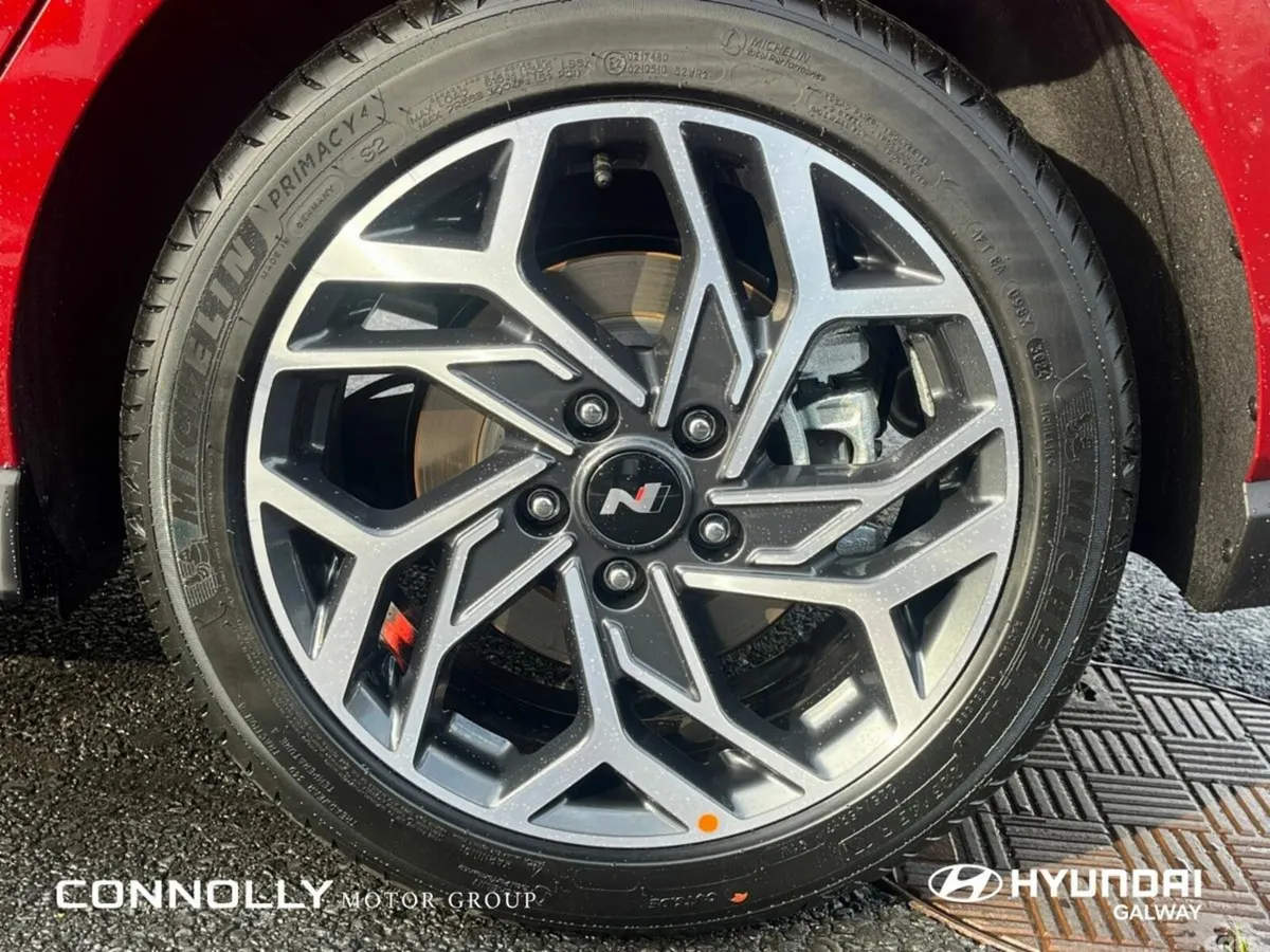 Hyundai i30 Hatchback, Petrol, 2026, Red