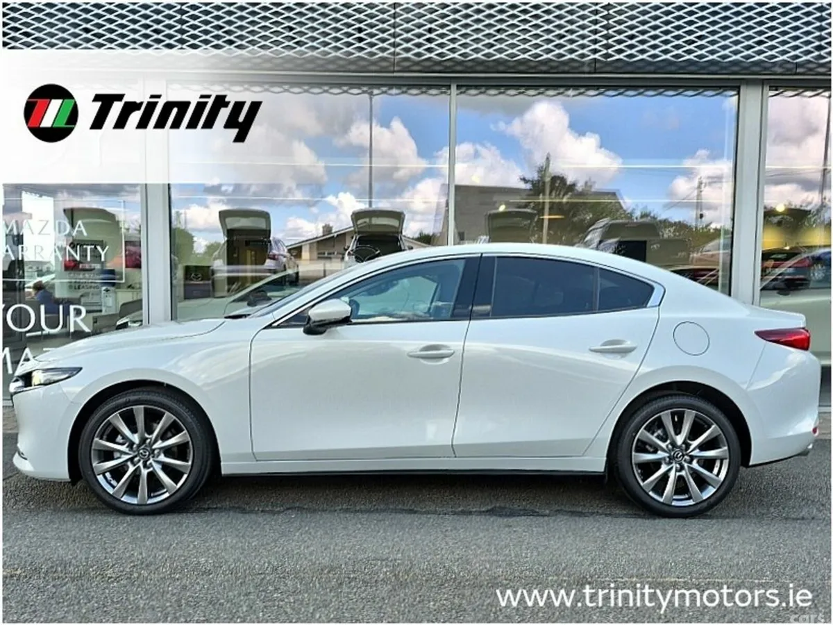 Mazda Mazda3 Saloon, Petrol, 2027, Gold