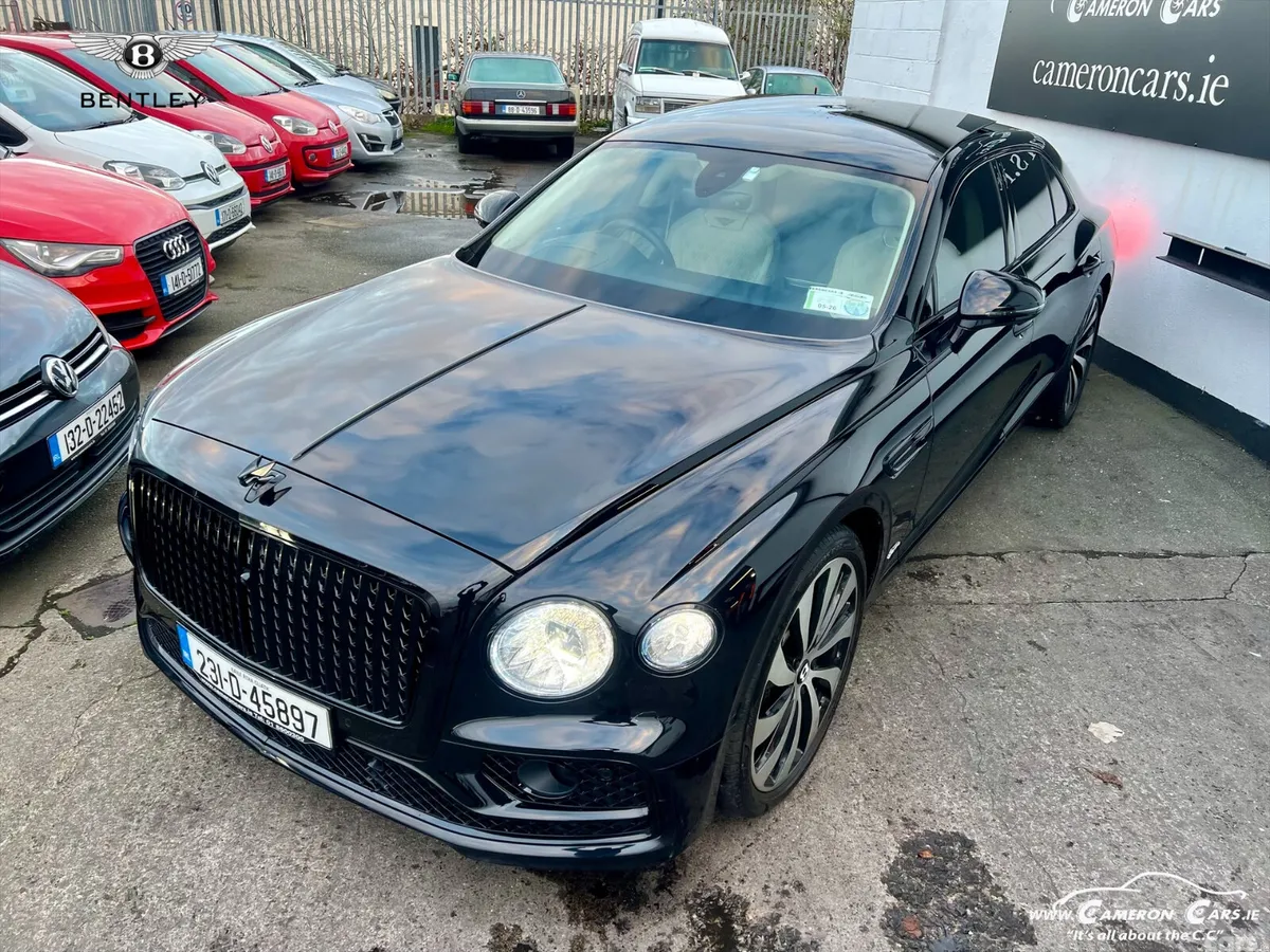 Bentley Flying Spur Saloon, Petrol Hybrid, 2023, Black