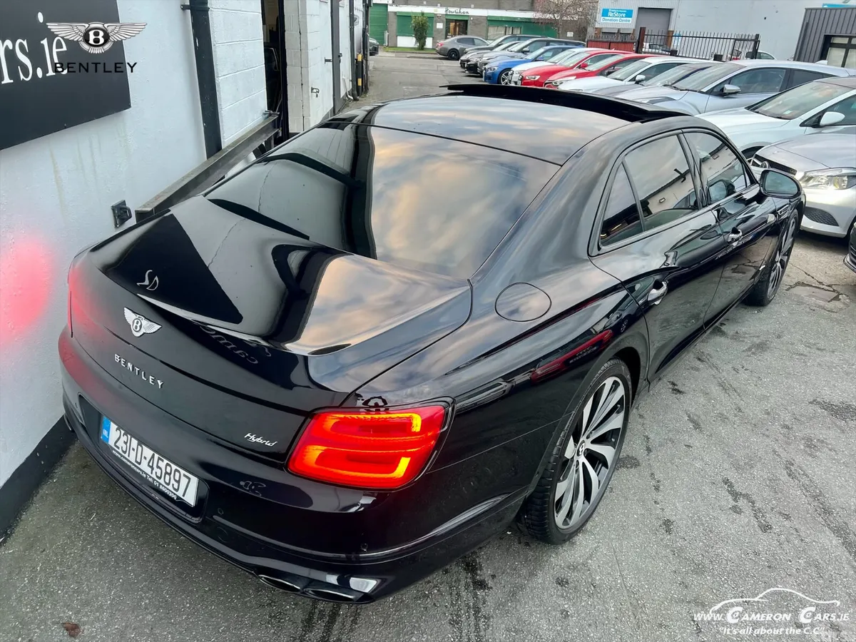 Bentley Flying Spur Saloon, Petrol Hybrid, 2023, Black