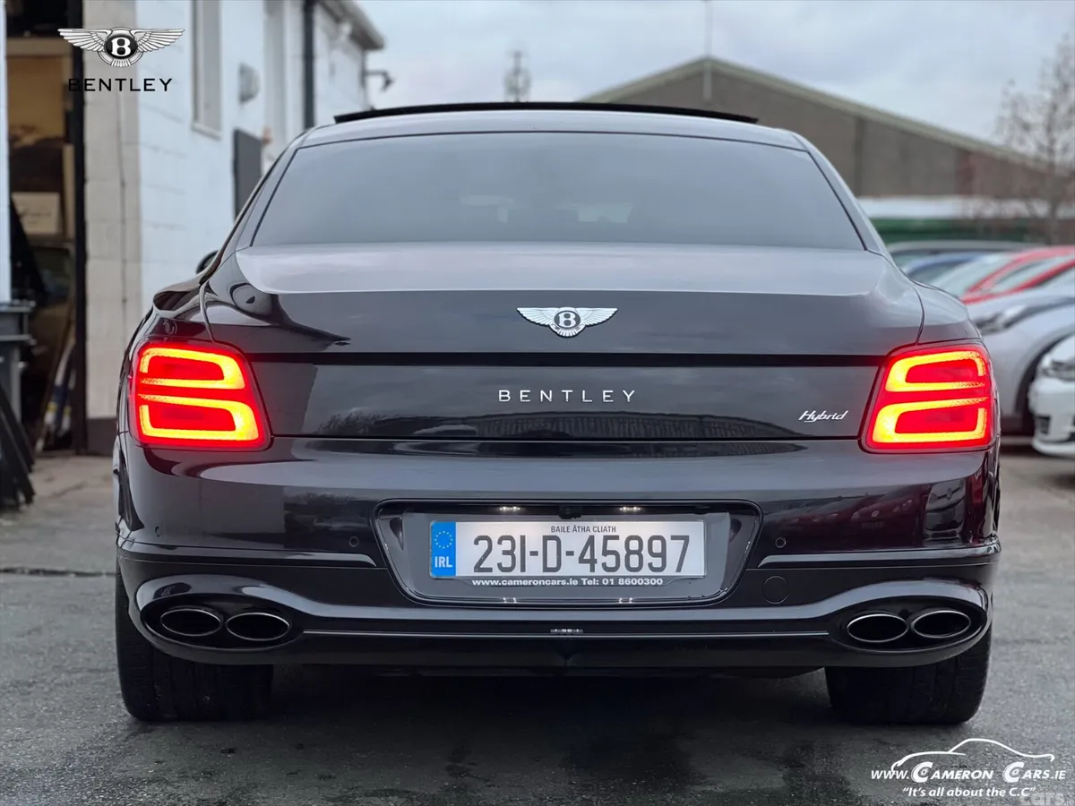 Bentley Flying Spur Saloon, Petrol Hybrid, 2023, Black