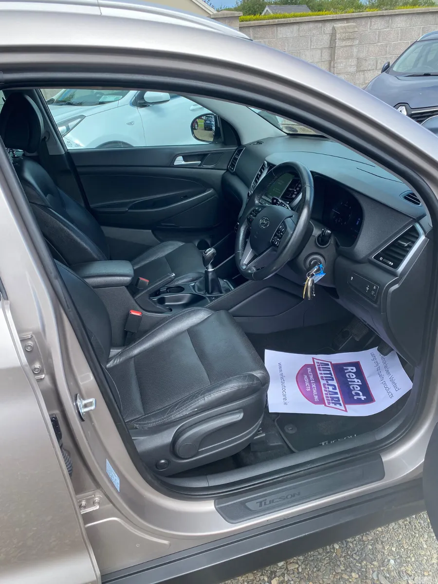 Hyundai Tucson SUV, Diesel, 2016, White