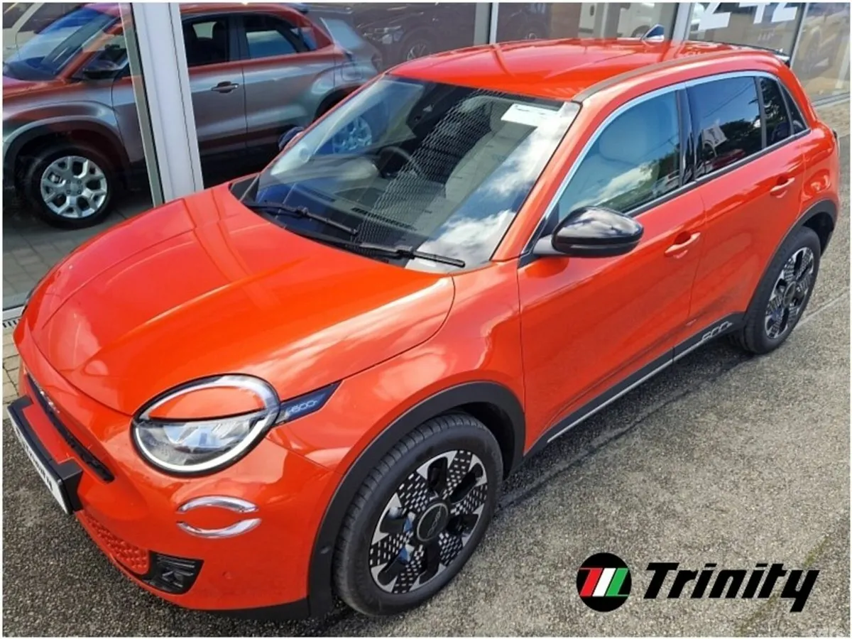 Fiat 600 SUV, Electric, 2026, Orange