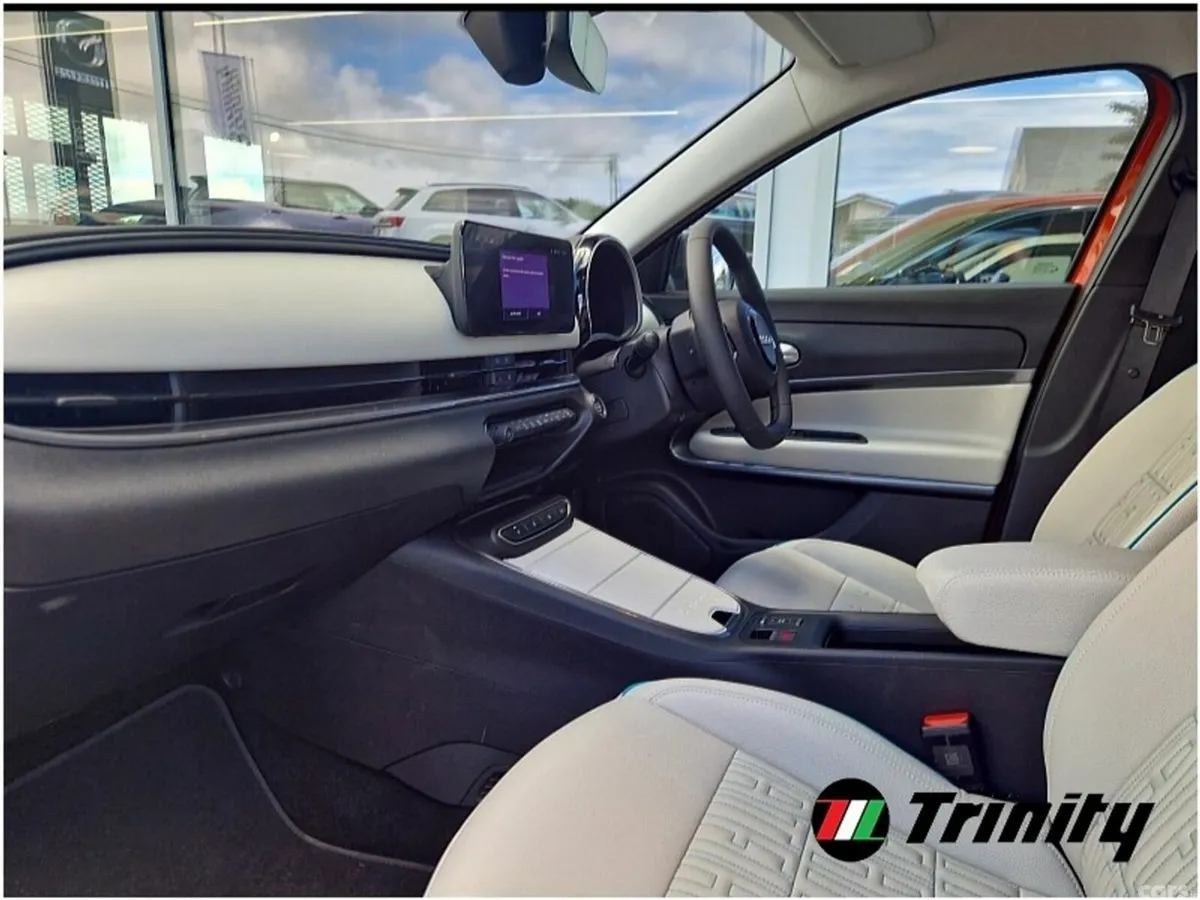 Fiat 600 SUV, Electric, 2026, Orange