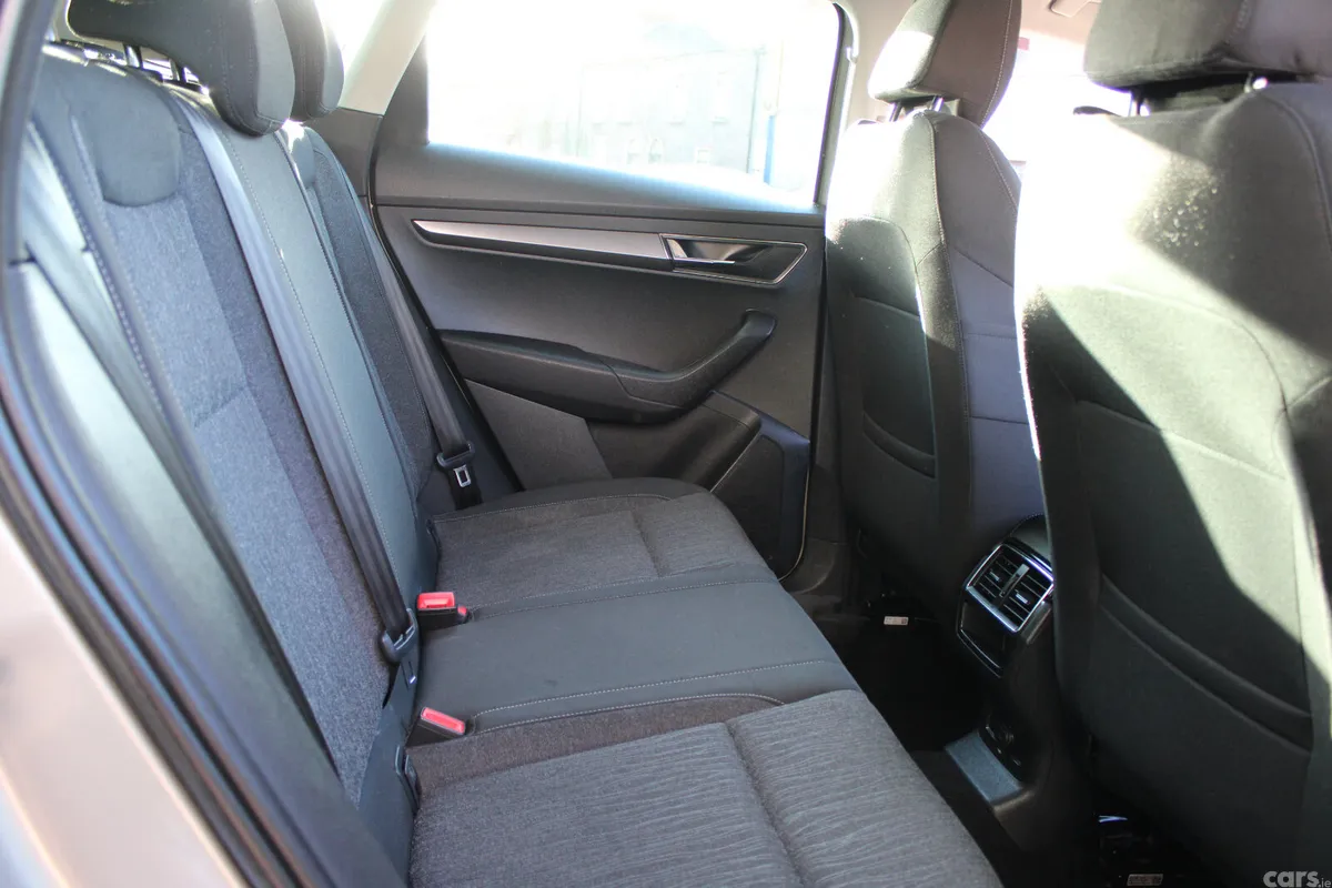 Skoda Karoq Estate/Jeep, Diesel, 2018, Grey
