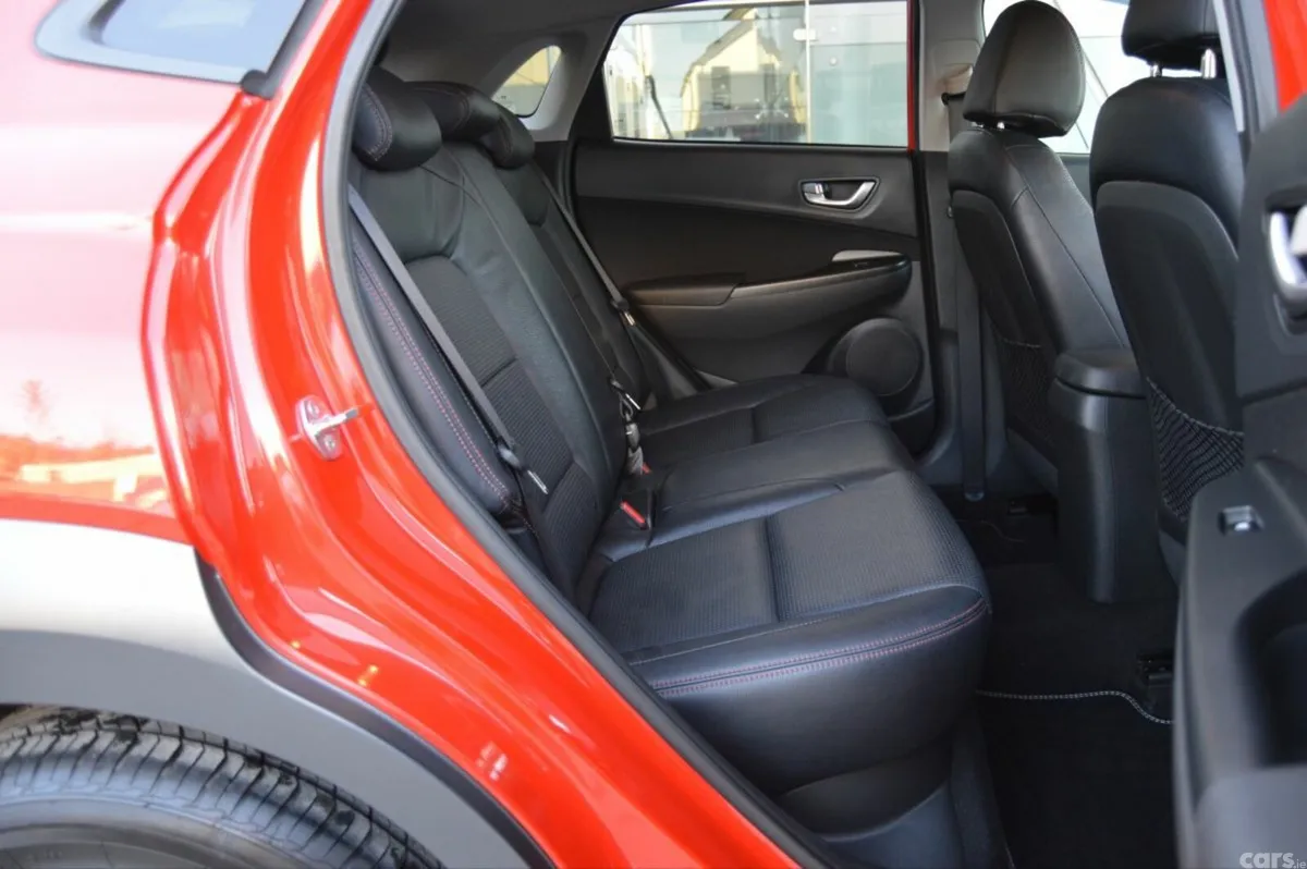 Hyundai KONA MPV, Petrol, 2021, Red
