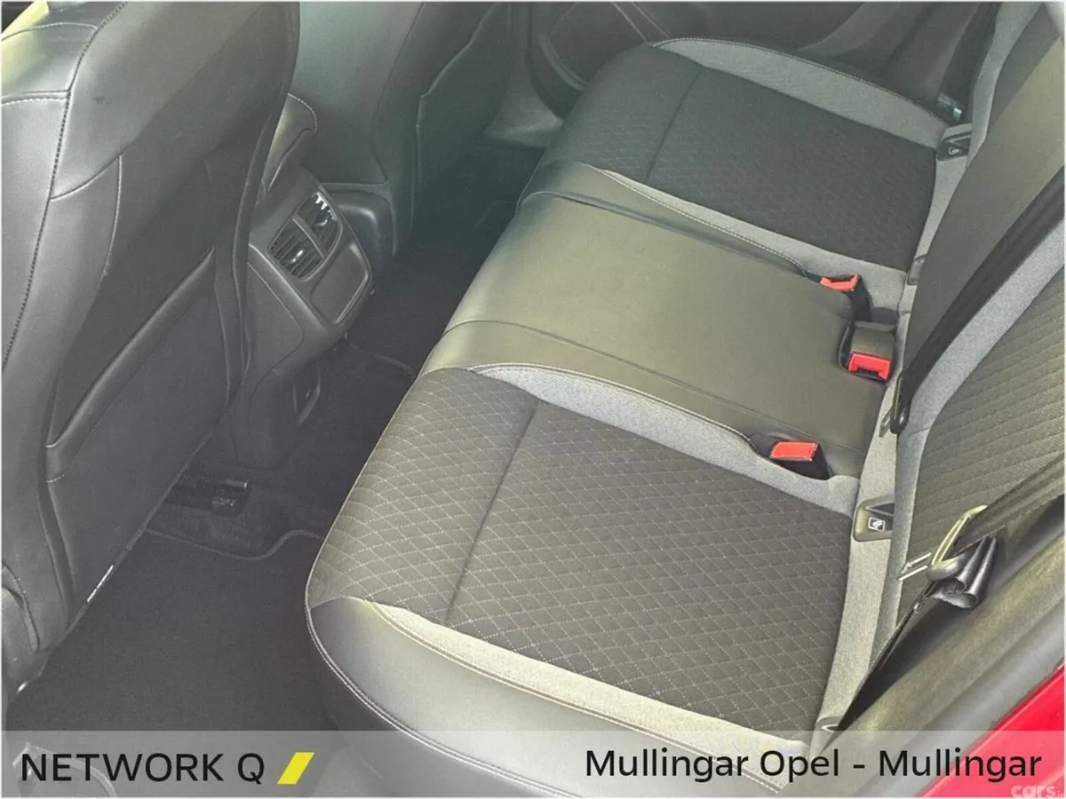 Opel Grandland SUV, Diesel, 2022, Red