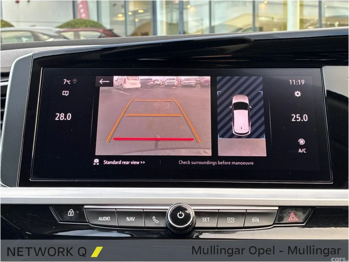 Opel Grandland SUV, Diesel, 2022, Red
