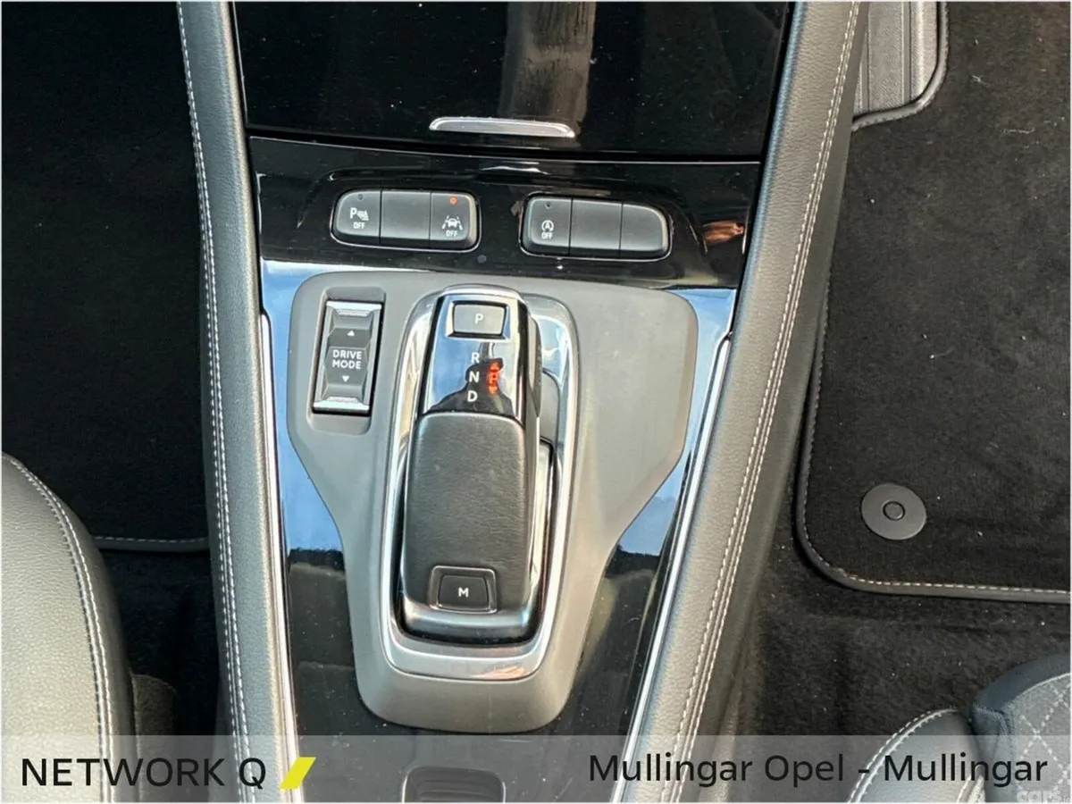 Opel Grandland SUV, Diesel, 2022, Red