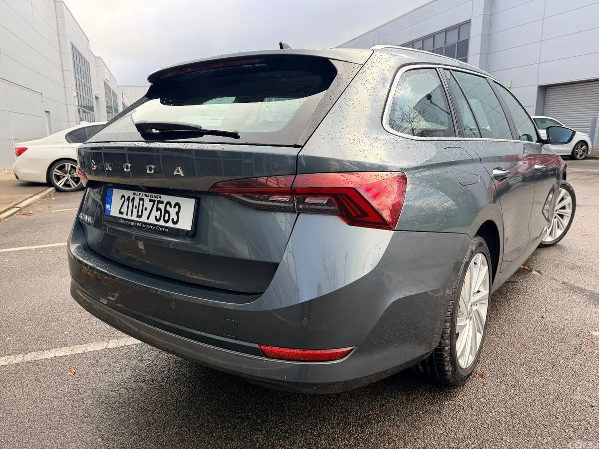 Skoda Octavia Estate, Diesel, 2021, Grey