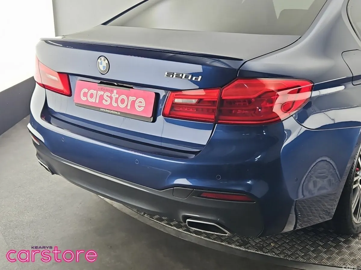 BMW 5-Series Saloon, Diesel, 2018, Blue