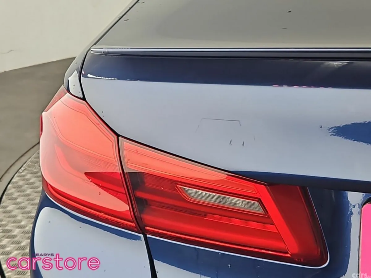 BMW 5-Series Saloon, Diesel, 2018, Blue