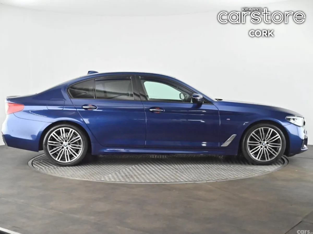 BMW 5-Series Saloon, Diesel, 2018, Blue