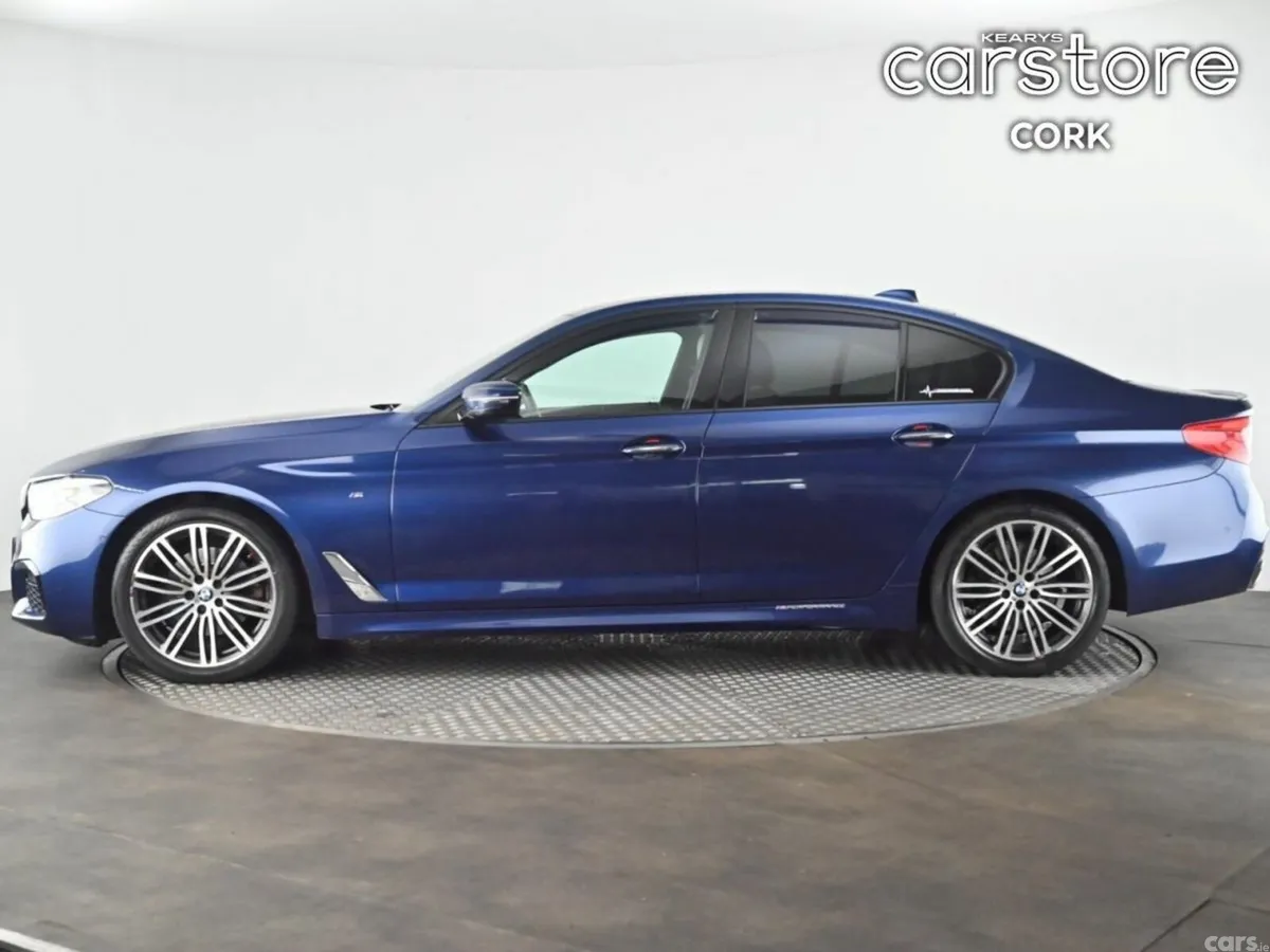 BMW 5-Series Saloon, Diesel, 2018, Blue