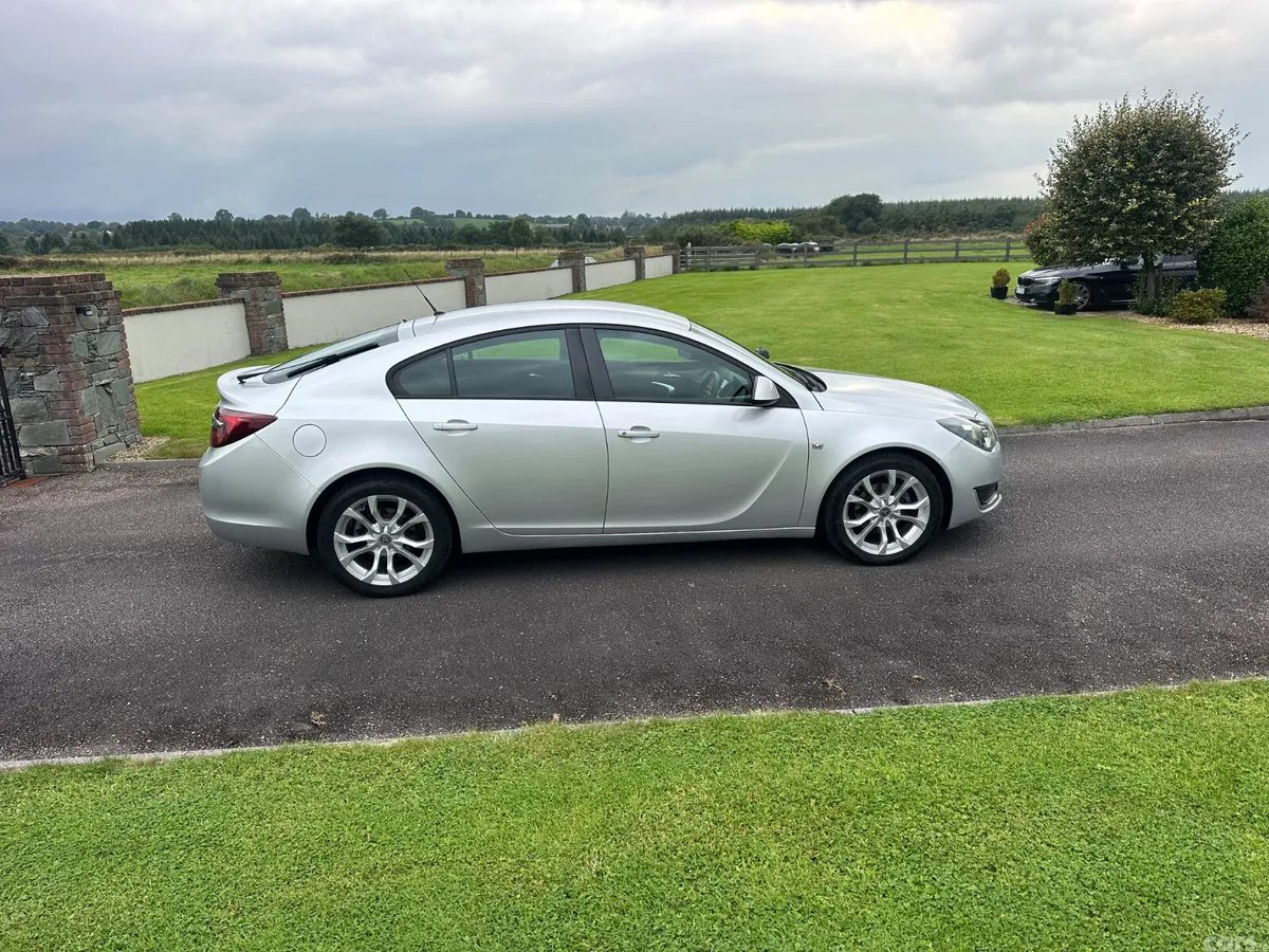 Opel Insignia Hatchback, Diesel, 2014, Silver