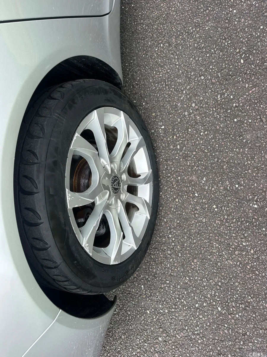 Opel Insignia Hatchback, Diesel, 2014, Silver