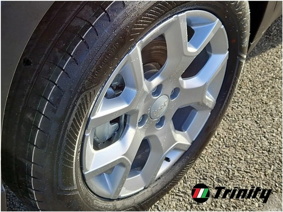 Jeep Avenger SUV, Petrol, 2026, Grey
