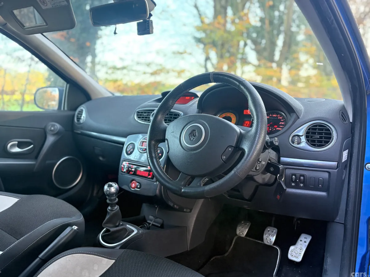 Renault Clio Hatchback, Petrol, 2010, Blue