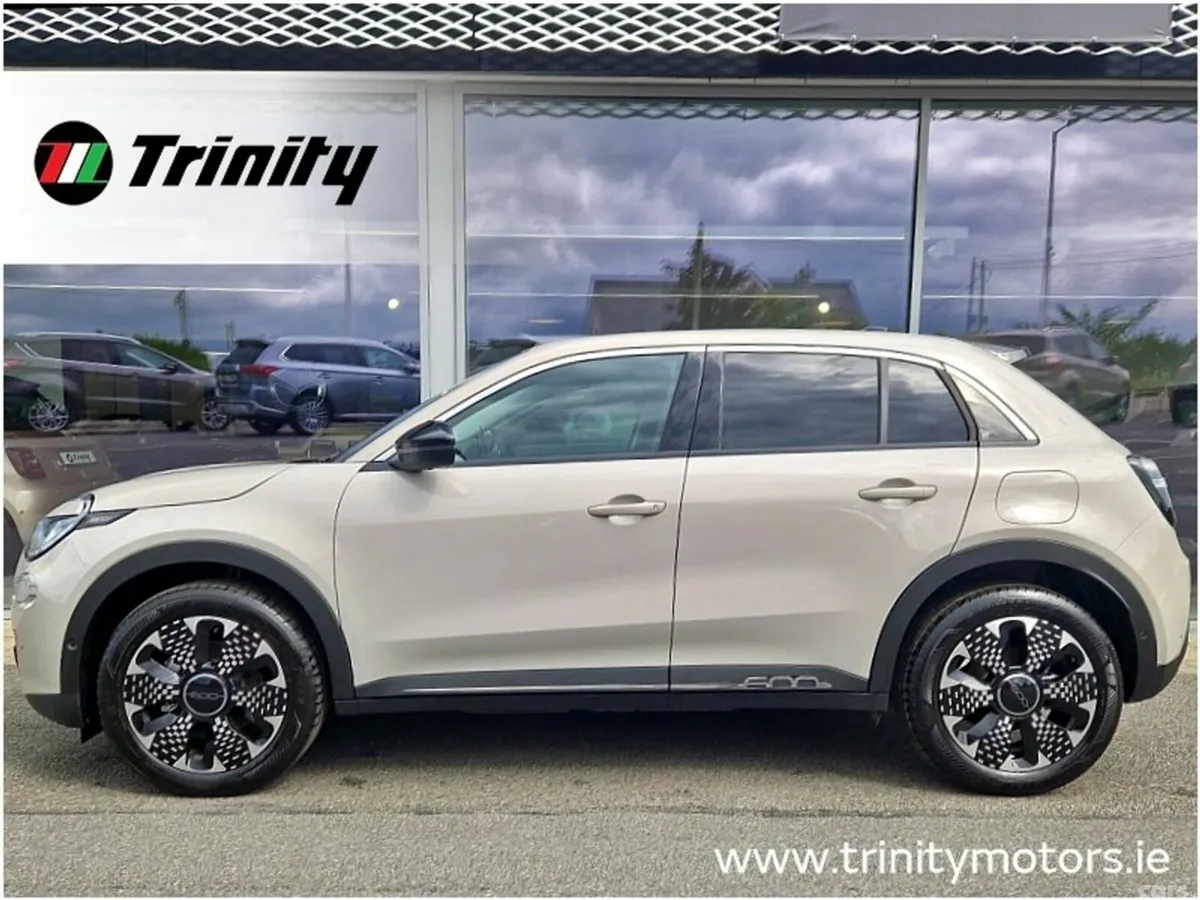 Fiat 600 SUV, Petrol, 2026, Grey