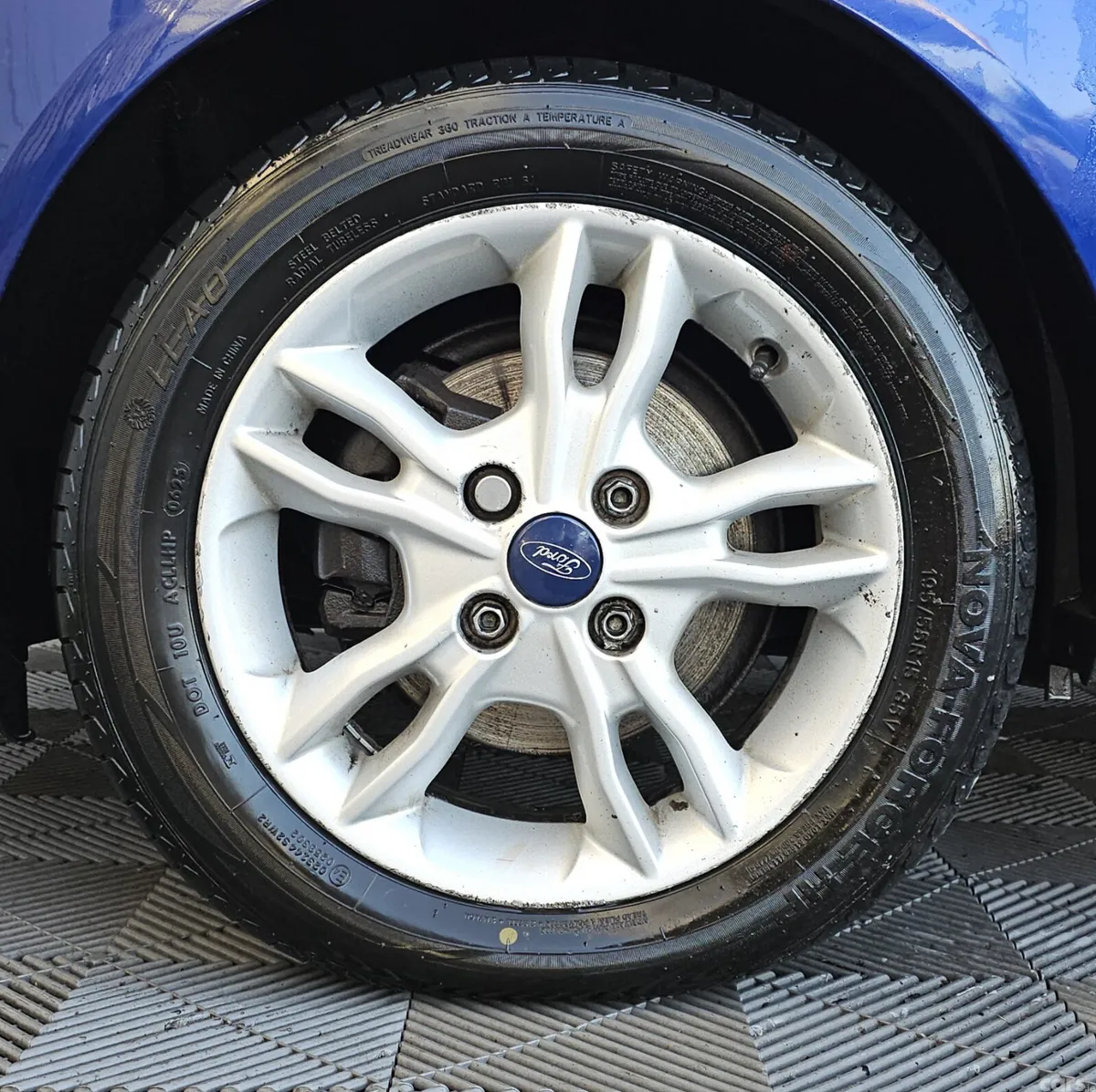 Ford Fiesta Hatchback, Petrol, 2015, Blue
