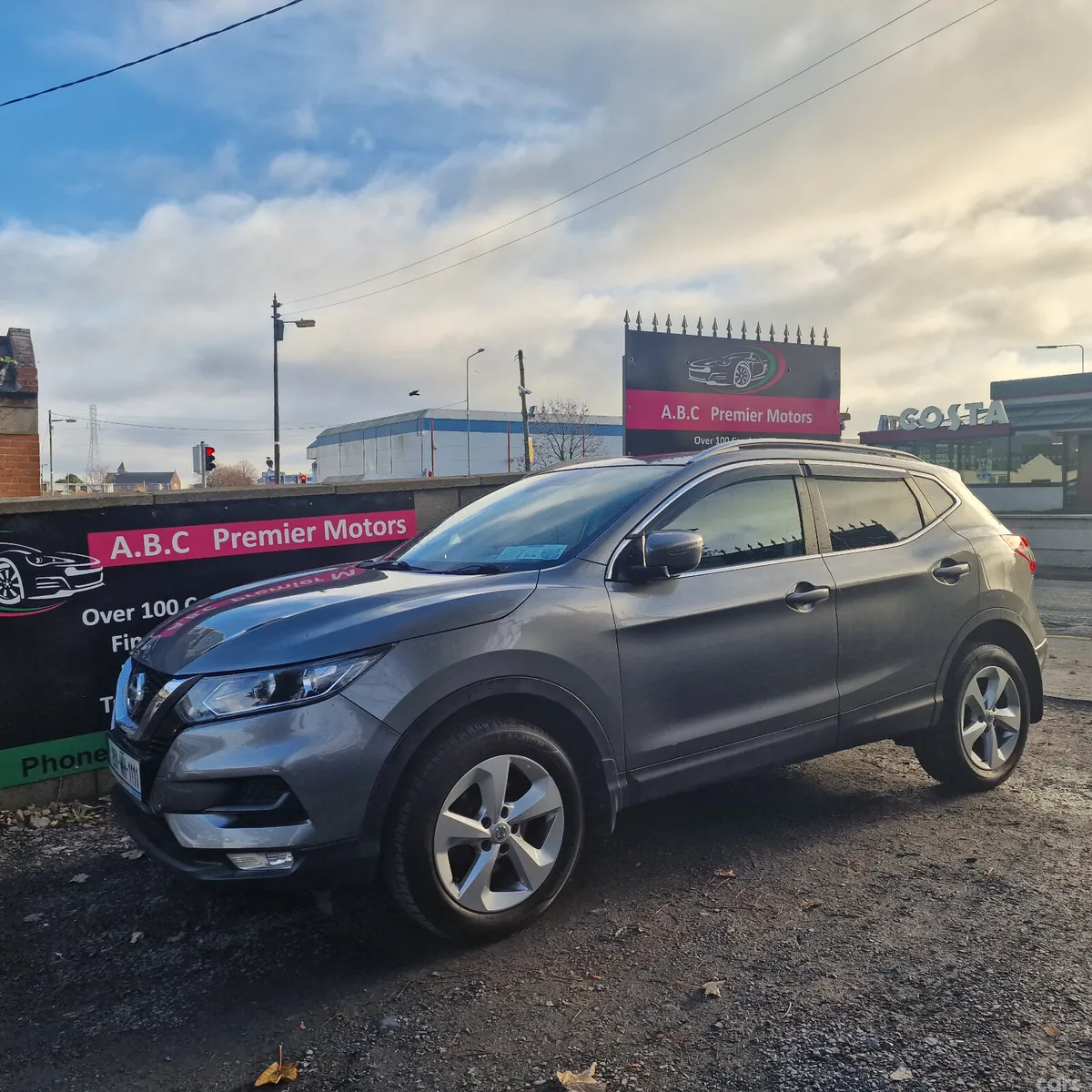 Nissan Qashqai MPV, Diesel, 2020, Grey
