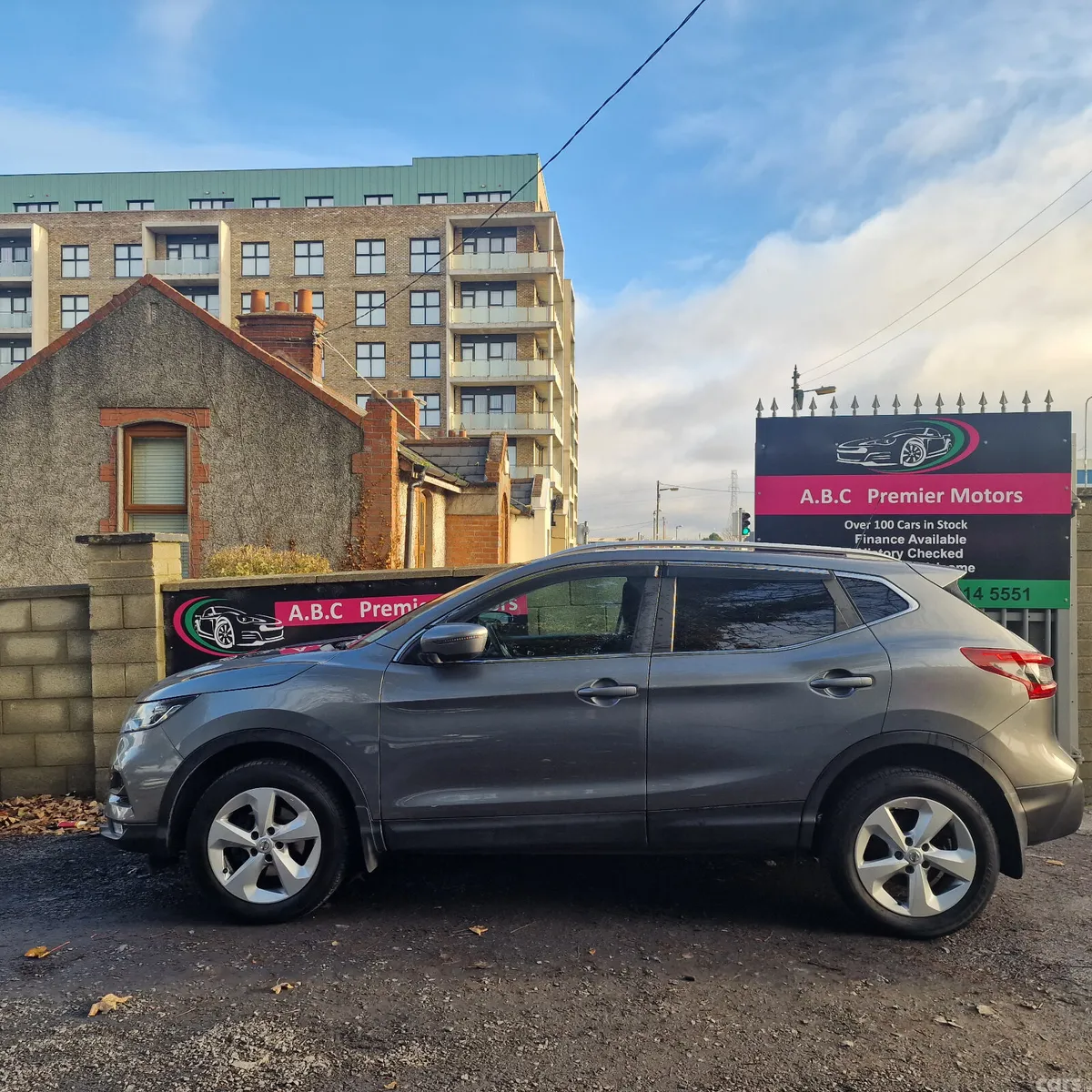 Nissan Qashqai MPV, Diesel, 2020, Grey