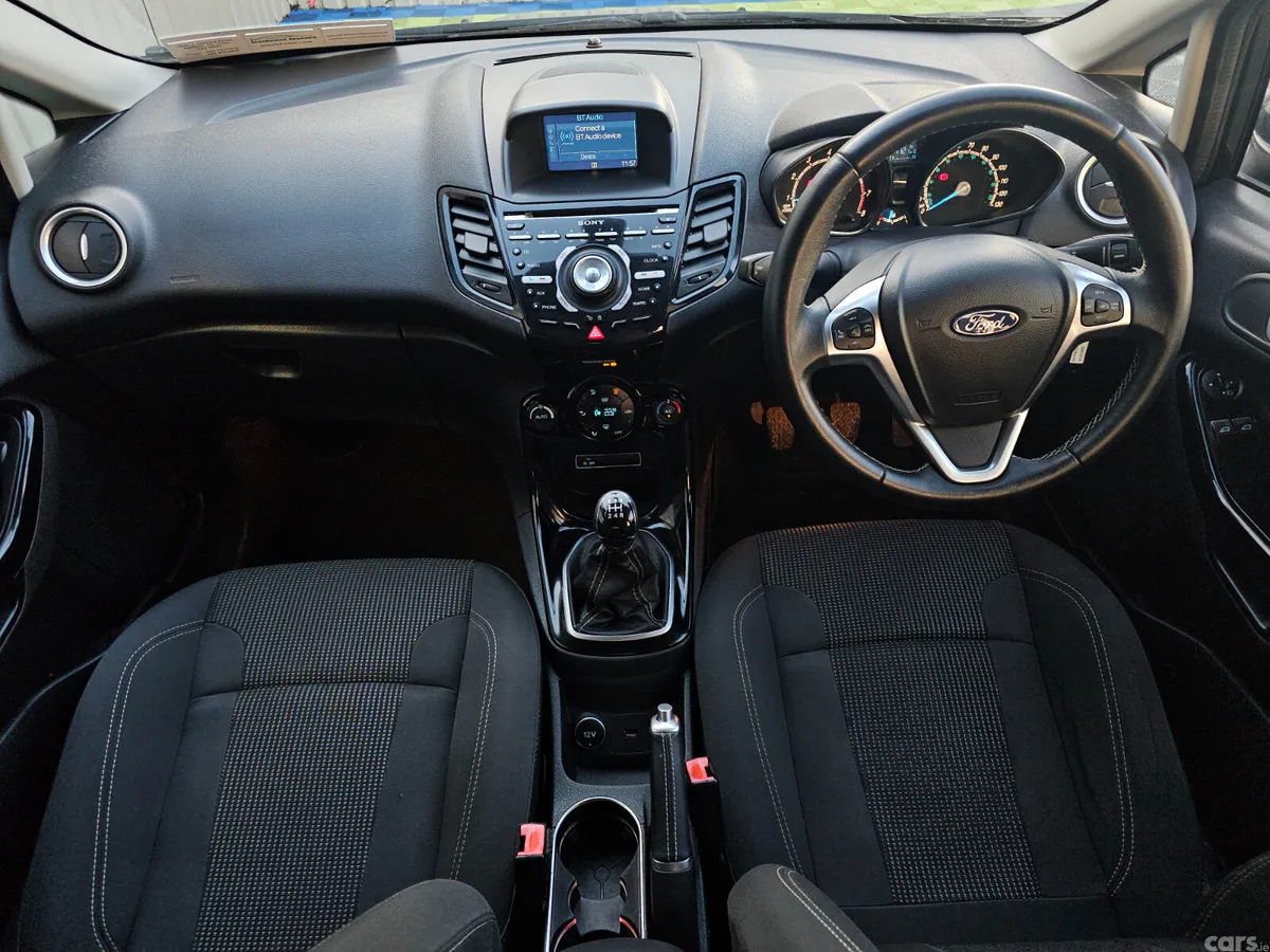 Ford Fiesta Hatchback, Petrol, 2016, Black