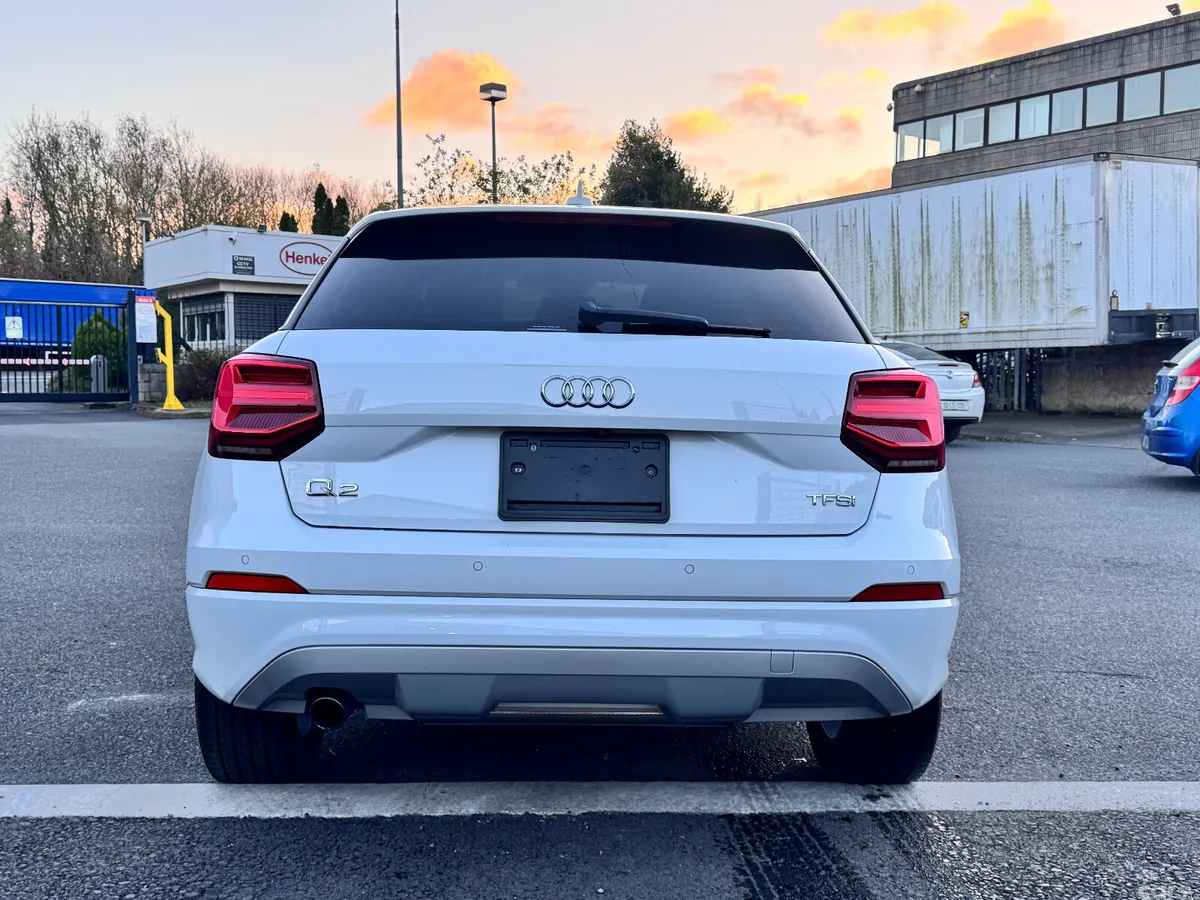 Audi Q2 SUV, Petrol, 2017, White
