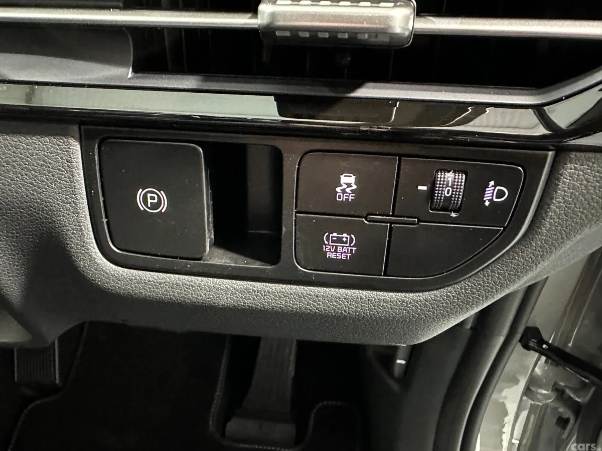 Kia Sportage SUV, Petrol Hybrid, 2026, Grey