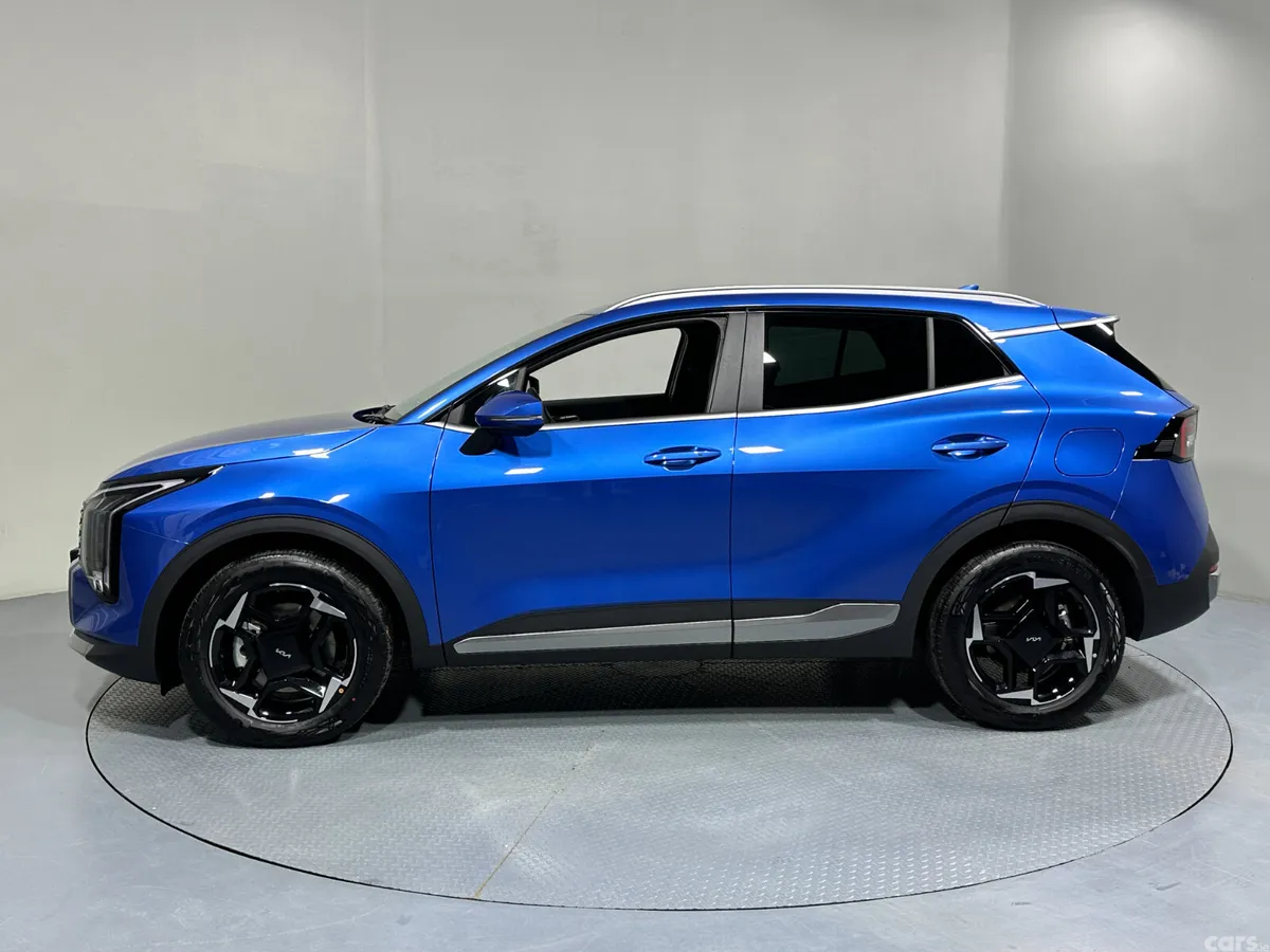 Kia Sportage SUV, Petrol Hybrid, 2026, Blue