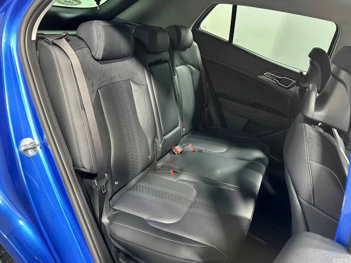 Kia Sportage SUV, Petrol Hybrid, 2026, Blue