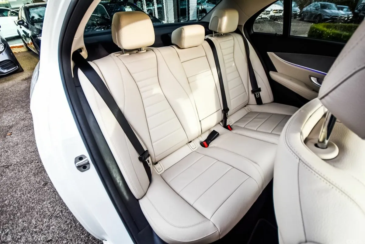 Mercedes-Benz E-Class Saloon, Diesel Hybrid, 2023, White