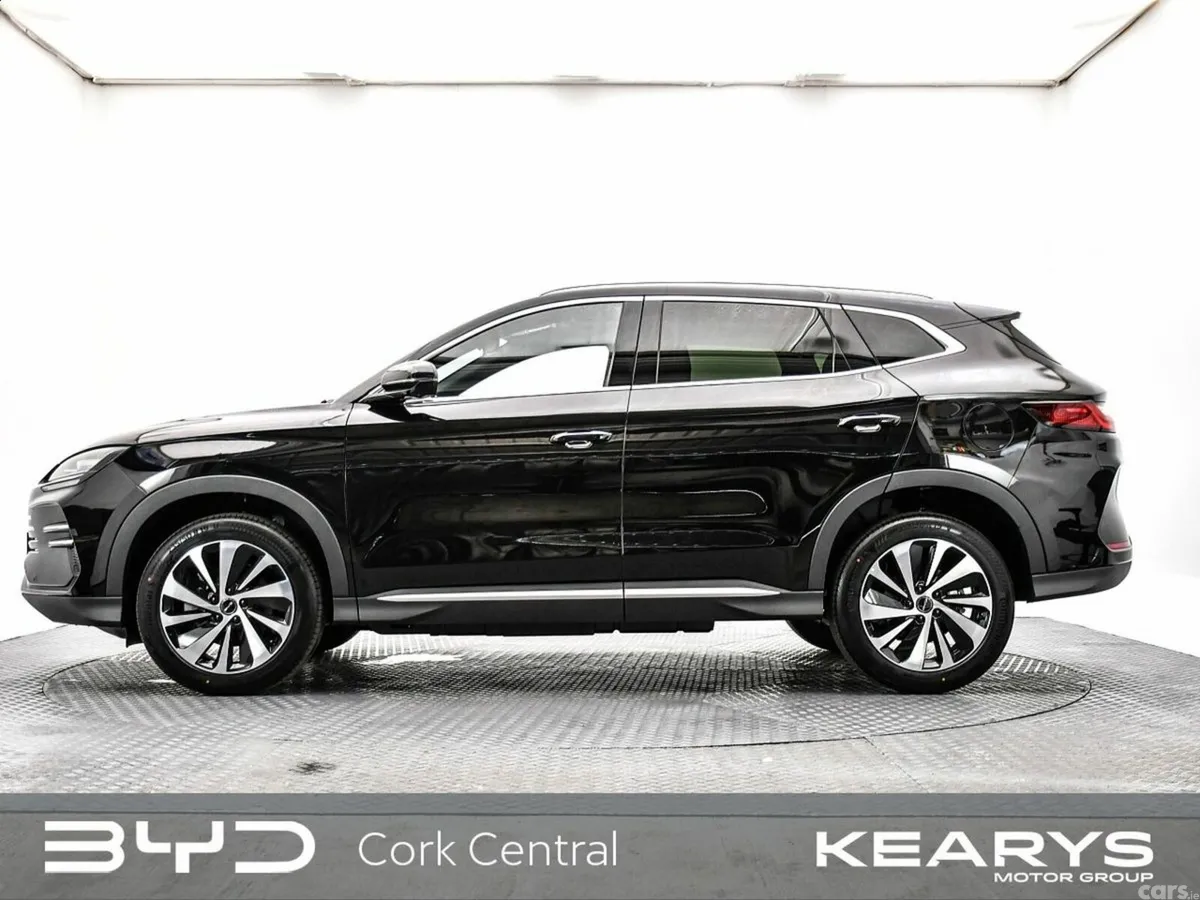 BYD SEAL U SUV, Petrol Plug-in Hybrid, 2027, Black