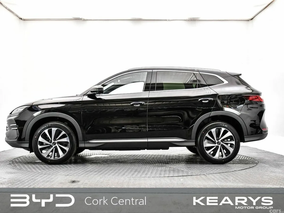 BYD SEAL U SUV, Petrol Plug-in Hybrid, 2027, Black