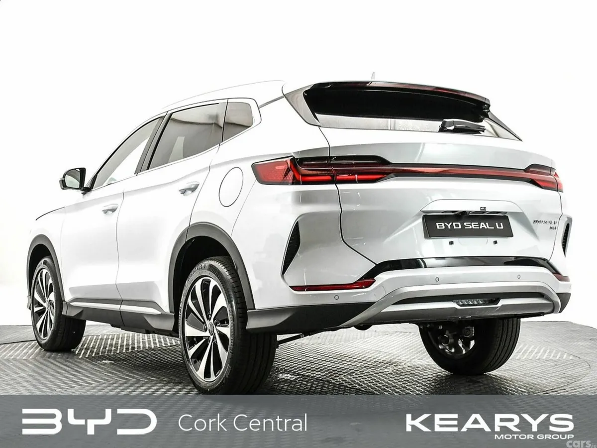 BYD SEAL U SUV, Petrol Plug-in Hybrid, 2027, White