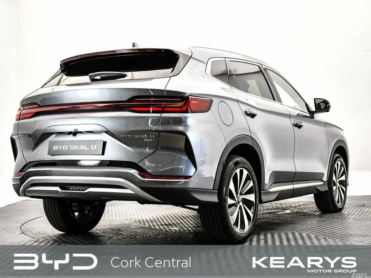 BYD SEAL U SUV, Petrol Plug-in Hybrid, 2027, Grey
