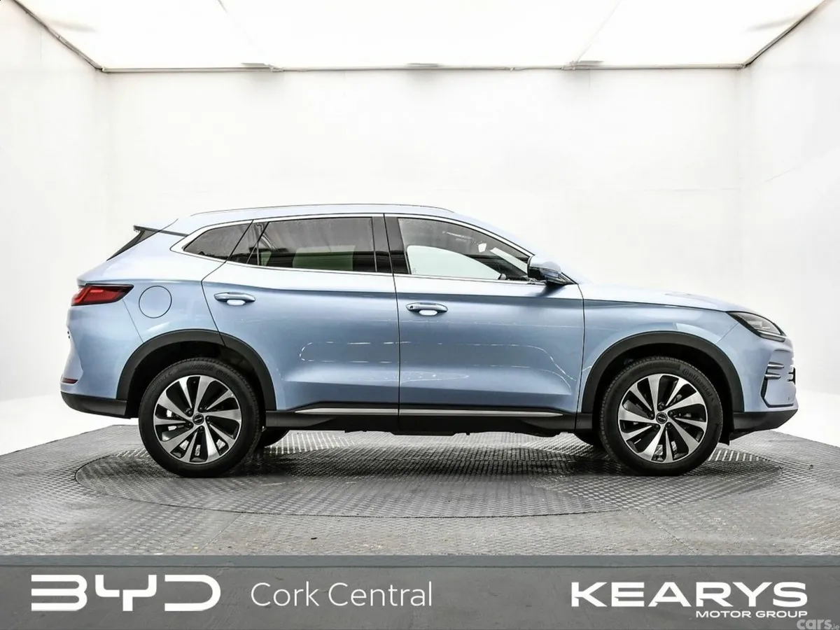 BYD SEAL U SUV, Petrol Plug-in Hybrid, 2027, Blue