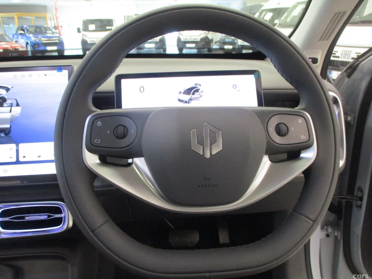 Leapmotor B10 Hatchback, Electric, 2027, Silver