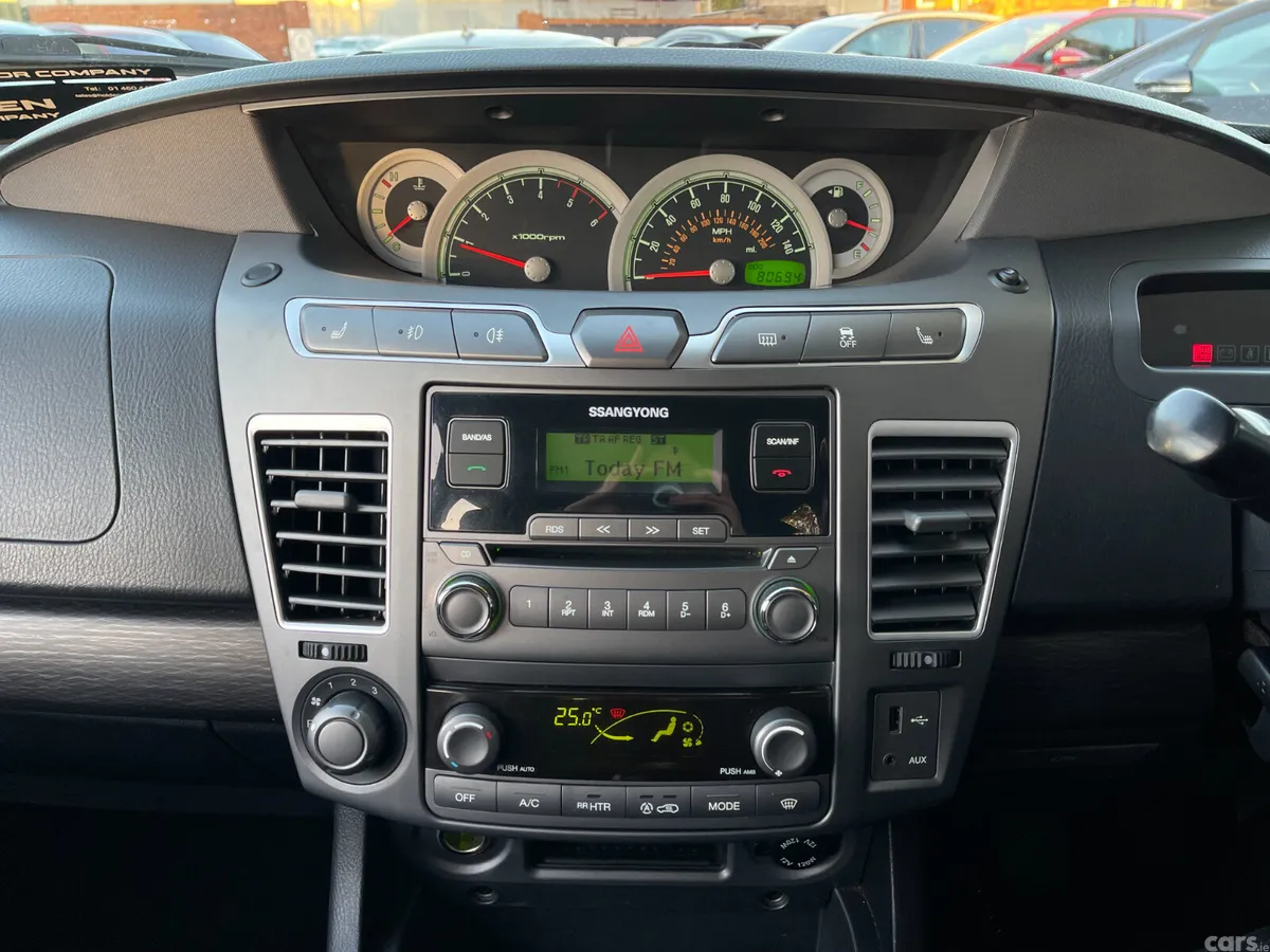 SsangYong Rodius MPV, Diesel, 2018, Black