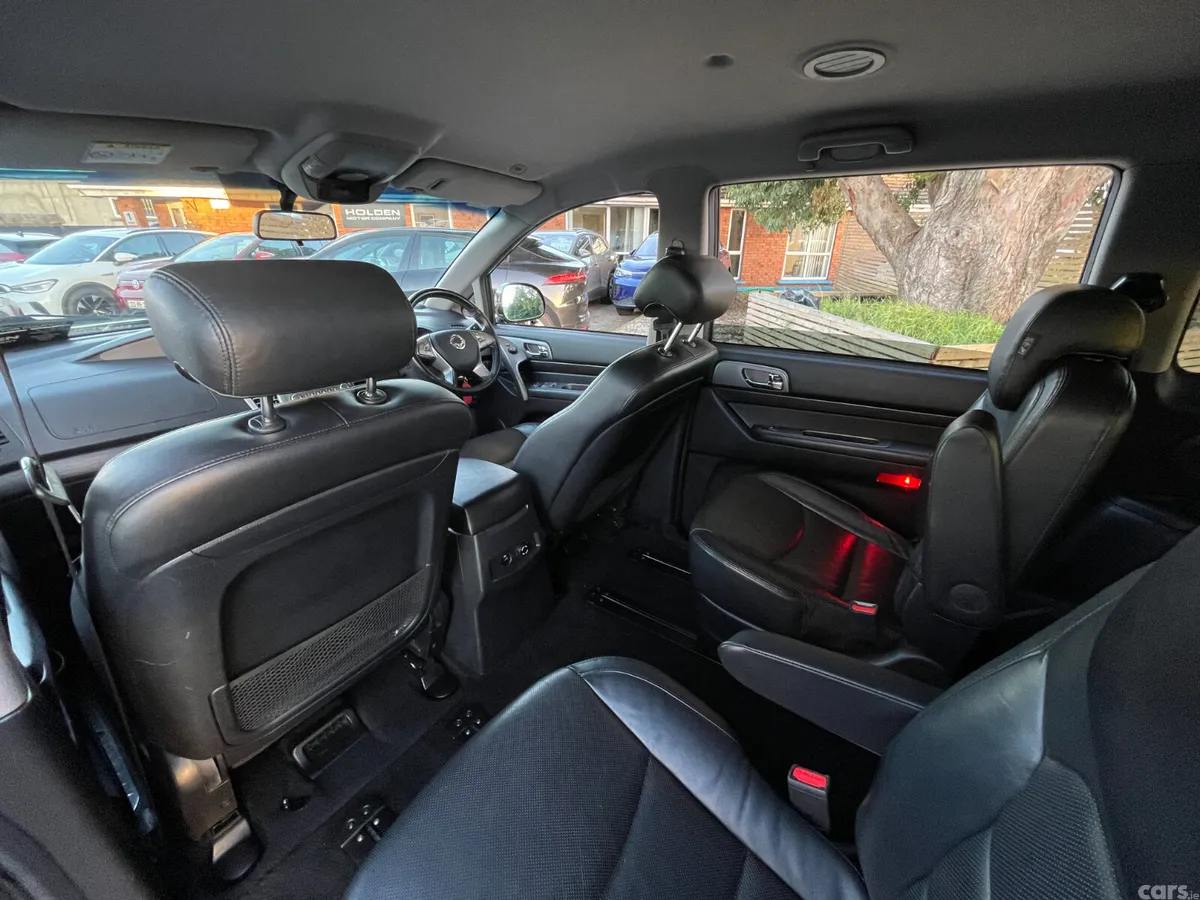 SsangYong Rodius MPV, Diesel, 2018, Black